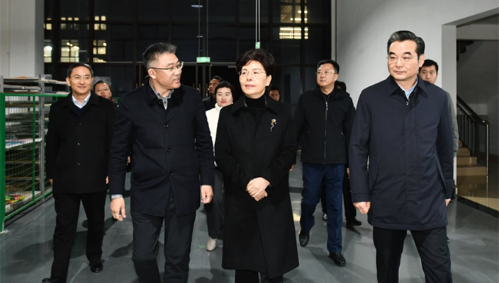 省委常委、省委宣傳部部長徐纓來淮調(diào)研